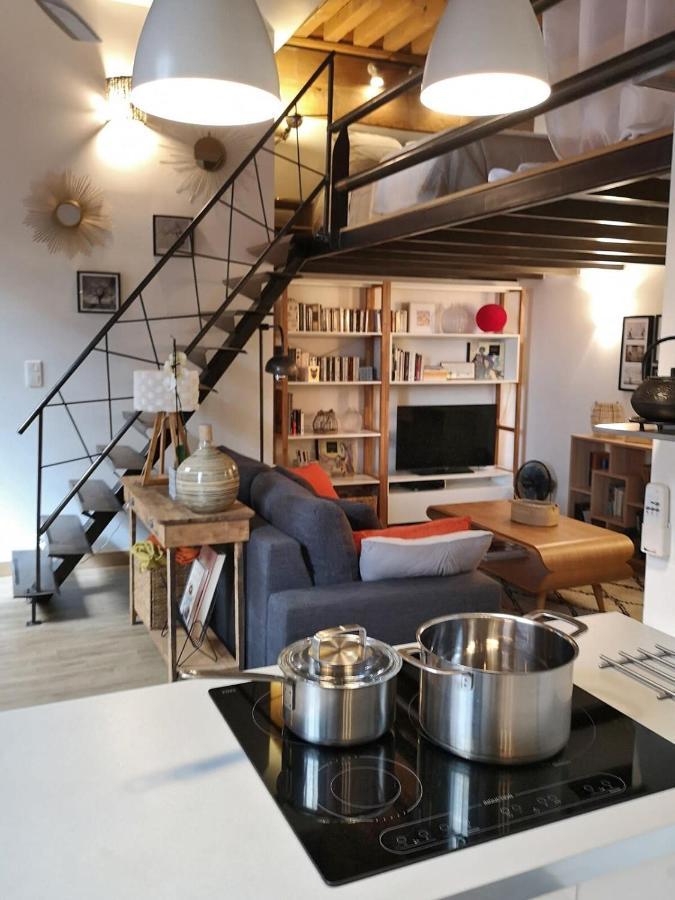 Authentic Loft With Mezzanine & Exposed Stones Heart Of Lyon Lägenhet Exteriör bild